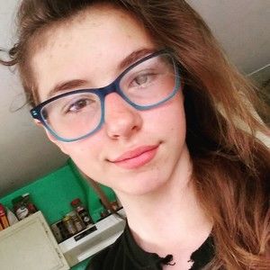 Meet your Posher, Shyra